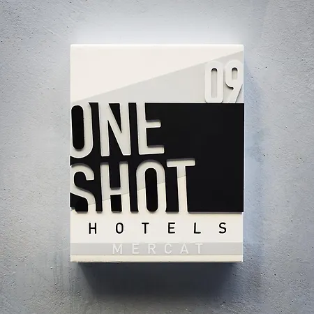 One Shot Mercat 4* Valencia