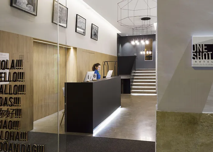 One Shot Mercat Hotel 4*