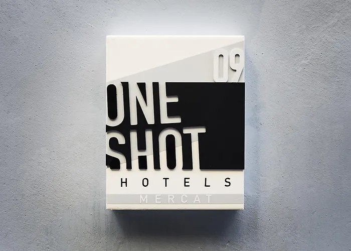 One Shot Mercat 4* Valencia