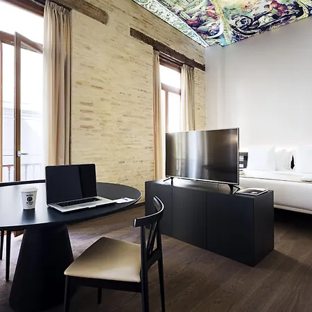 One Shot Mercat מלון