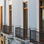 One Shot Mercat Hotel 4*