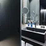 One Shot Mercat Hotel 4*
