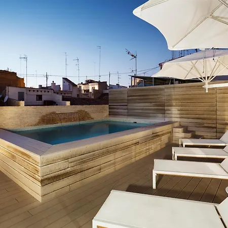 One Shot Mercat ホテル バレンシア