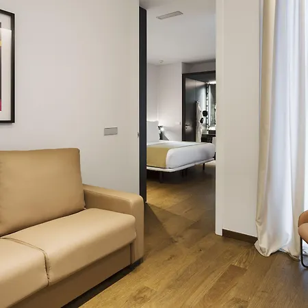 One Shot Mercat ホテル