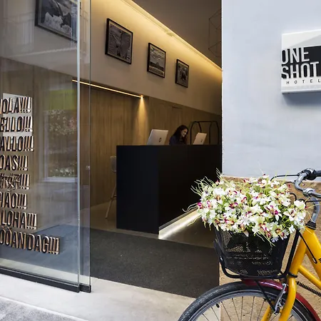 ホテル One Shot Mercat 4*