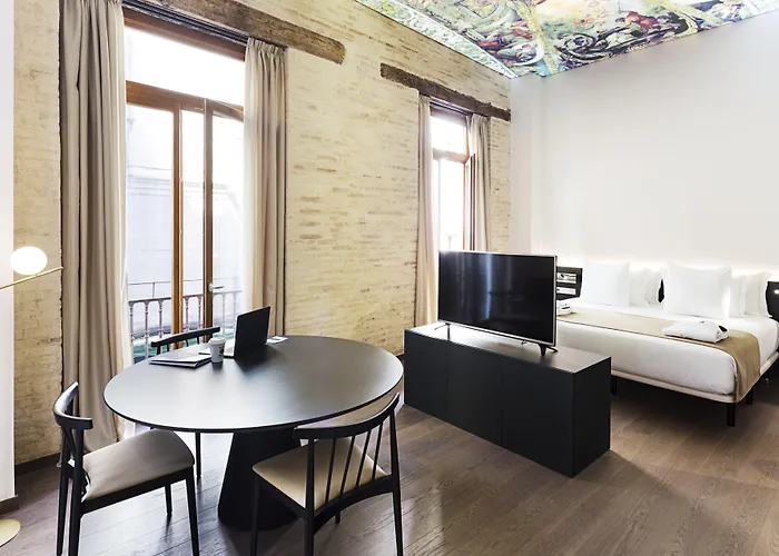 One Shot Mercat Hotel 4*