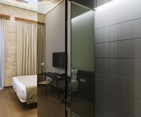 One Shot Mercat Hotel 4*